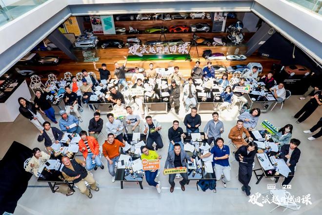 硬派越野巡回課央美站:汽車造型設(shè)計的守正創(chuàng)新之道(圖7)